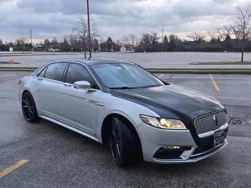 Silver 2017 Lincoln Continental Select