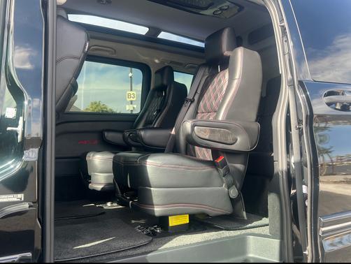 2020 Mercedes-Benz Metris Base