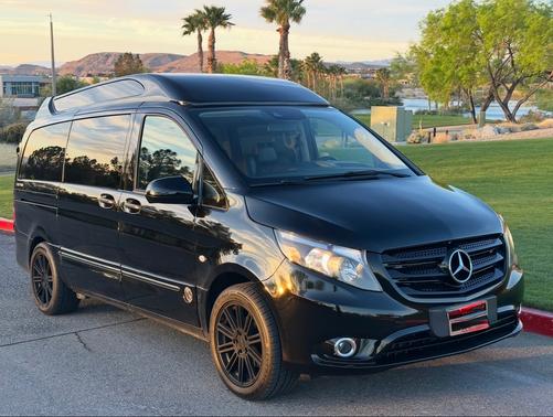 2020 Mercedes-Benz Metris Base