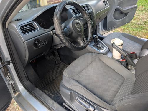 2014 Volkswagen Jetta Auto S