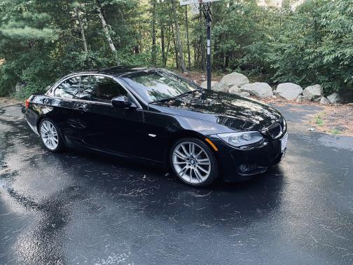 Photo 1 of 9 of 2013 BMW 335 i