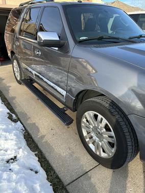 2012 Lincoln Navigator Base