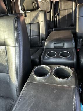 2012 Lincoln Navigator Base