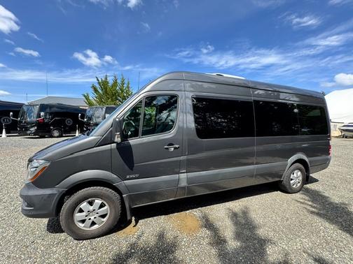 2016 Mercedes-Benz Sprinter 2500 High Roof
