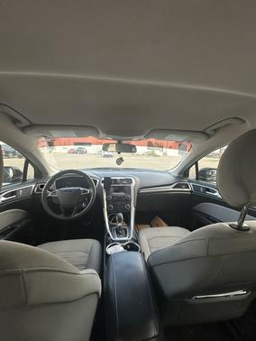 Black 2016 Ford Fusion S