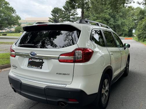 White 2020 Subaru Ascent Premium 8-Passenger