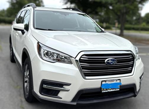 White 2020 Subaru Ascent Premium 8-Passenger