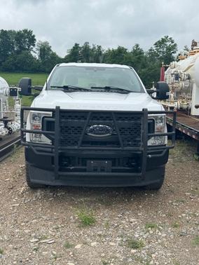 White 2022 Ford F-350 XL