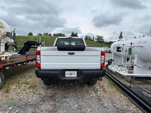 White 2022 Ford F-350 XL