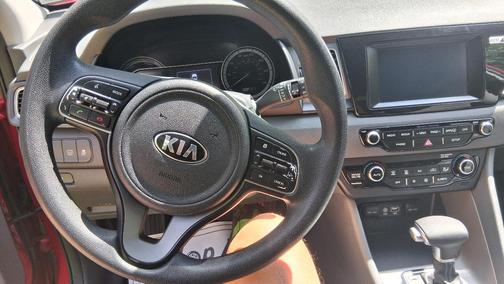 Red 2019 Kia Niro FE