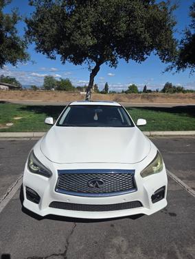 White 2014 INFINITI Q50 Hybrid Premium