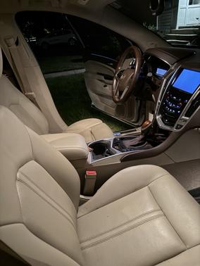 2016 Cadillac SRX Performance Collection