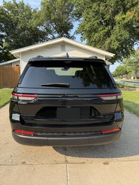 Black 2024 Jeep Grand Cherokee Limited