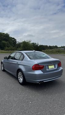 Blue 2009 BMW 328 i