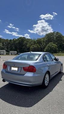 Blue 2009 BMW 328 i