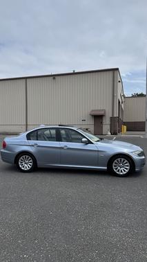 Blue 2009 BMW 328 i