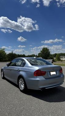 Blue 2009 BMW 328 i