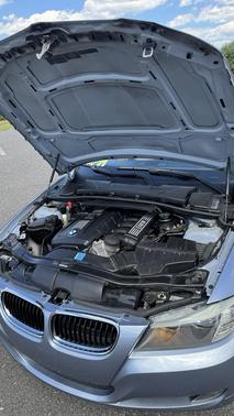 Blue 2009 BMW 328 i