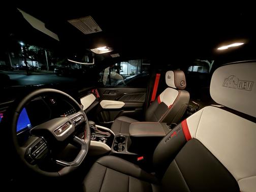 2024 GMC Canyon AT4X