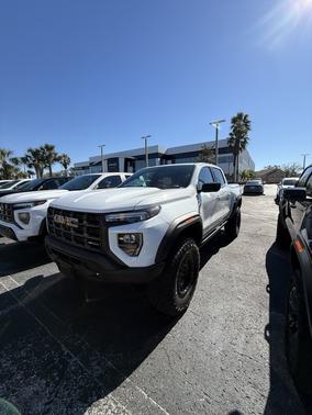 2024 GMC Canyon AT4X