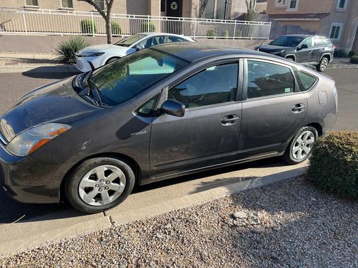 Gray 2008 Toyota Prius Touring