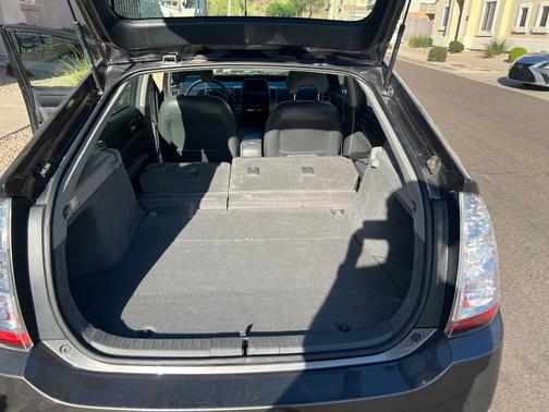 Gray 2008 Toyota Prius Touring