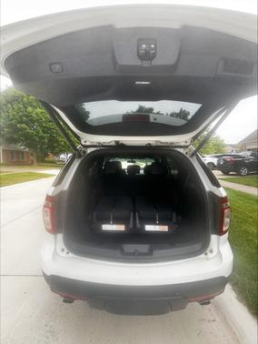 White 2013 Ford Explorer XLT
