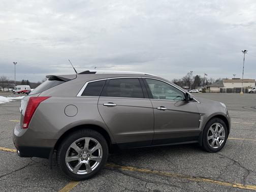 2012 Cadillac SRX Performance Collection