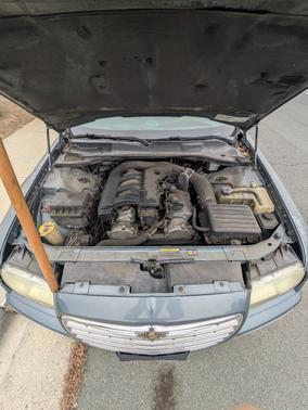 Green 2005 Chrysler 300 Touring