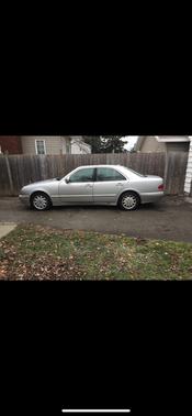 Silver 2001 Mercedes-Benz E-Class E320