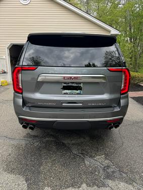 Gray 2022 GMC Yukon Denali