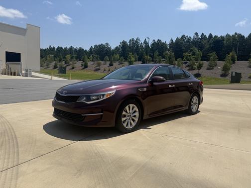 2016 Kia Optima LX