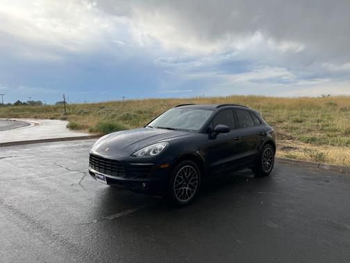 2018 Porsche Macan Macan S
