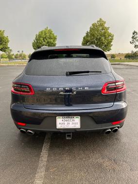 2018 Porsche Macan Macan S