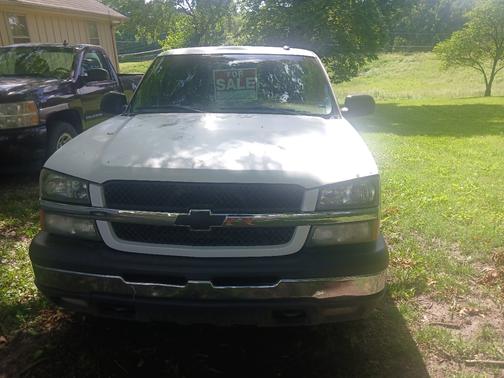 White 2003 Chevrolet Silverado 1500 LT Extended Cab