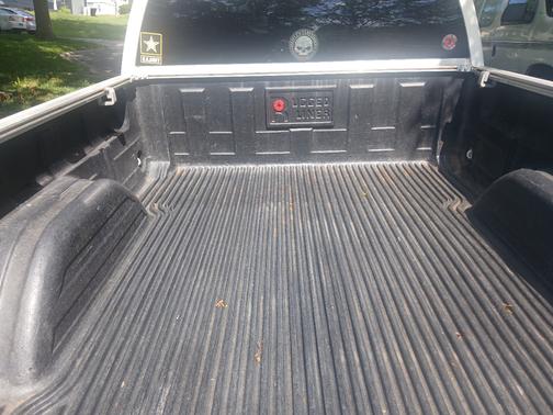 White 2003 Chevrolet Silverado 1500 LT Extended Cab