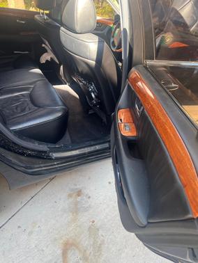 Black 2001 Lexus LS 430 Base