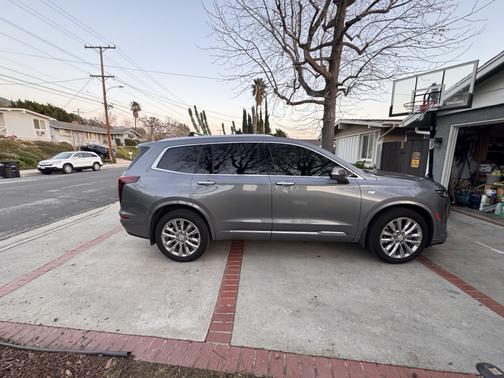 Gray 2021 Cadillac XT6 Premium Luxury AWD
