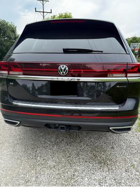 2024 Volkswagen Atlas 2.0T SE w/Technology 4MOTION
