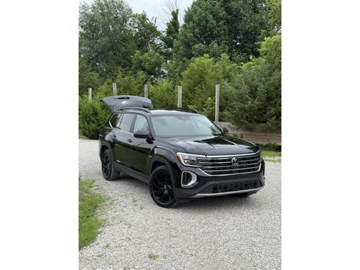 2024 Volkswagen Atlas 2.0T SE w/Technology 4MOTION