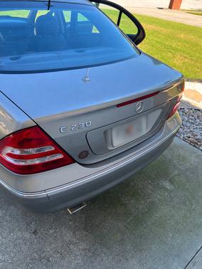 Gold 2006 Mercedes-Benz C-Class C230