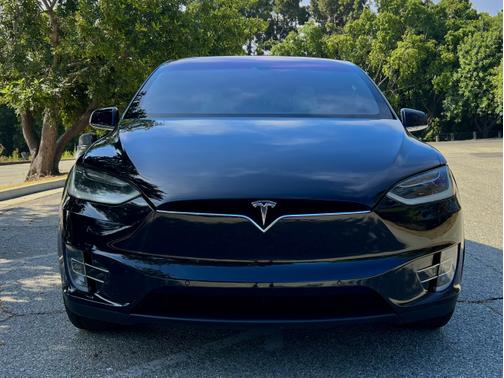 2016 Tesla Model X P90D