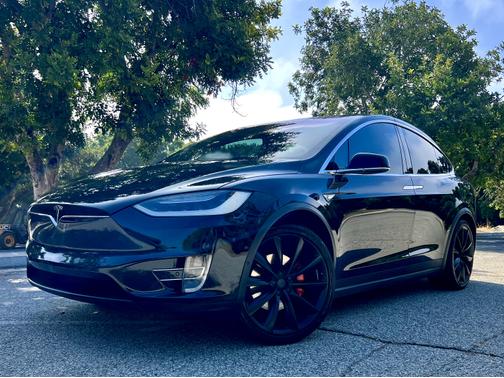 2016 Tesla Model X P90D