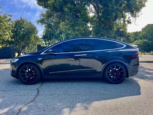 2016 Tesla Model X P90D