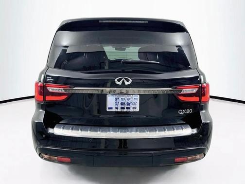 Black 2021 INFINITI QX80 PREMIUM SELECT