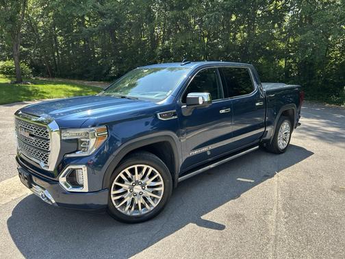Blue 2019 GMC Sierra 1500 Denali