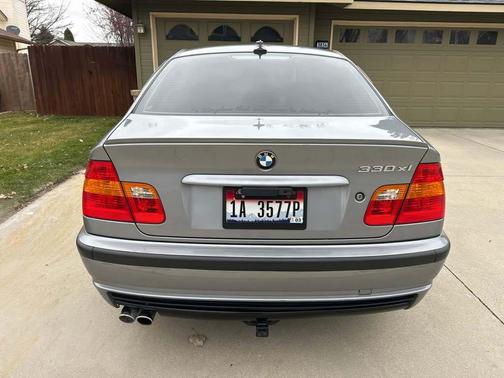 2004 BMW 330 xi