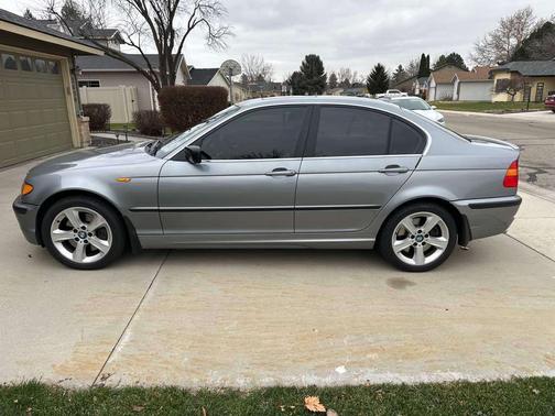2004 BMW 330 xi