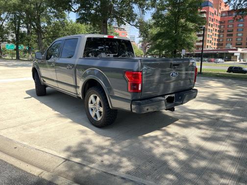Photo 2 of 10 of 2018 Ford F-150 Lariat
