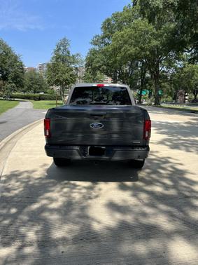 Photo 3 of 10 of 2018 Ford F-150 Lariat